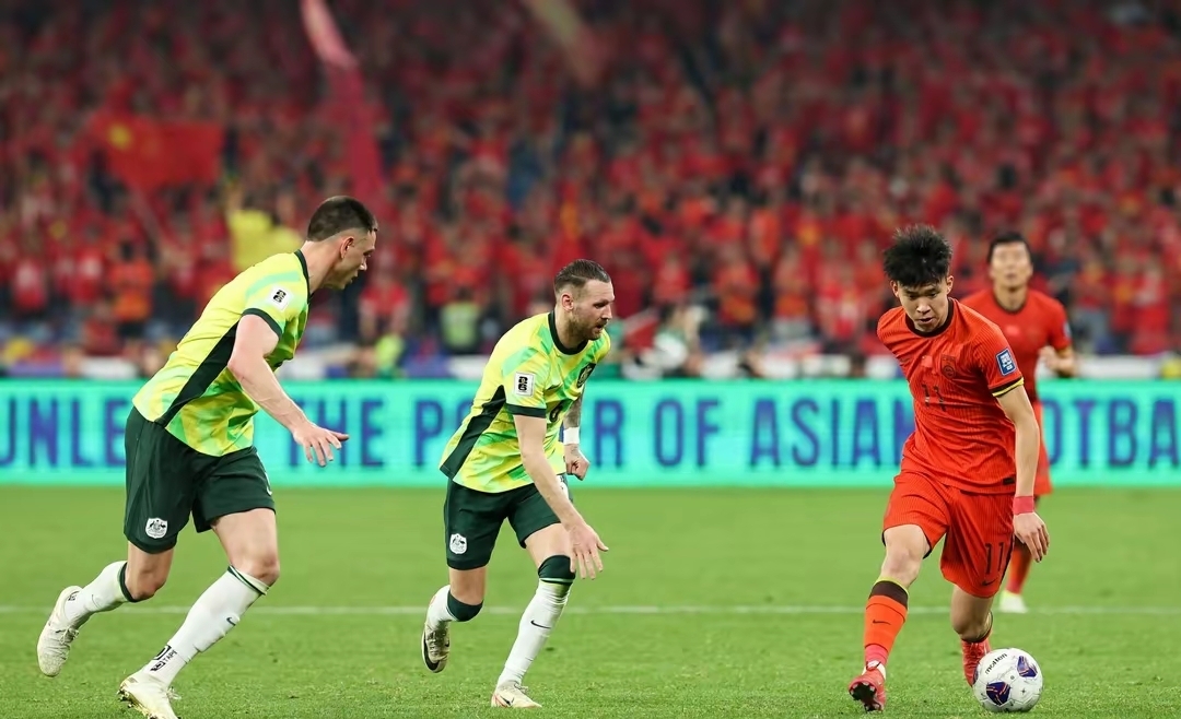 关于荷兰国家队在客场与白俄罗斯队一战获胜的信息