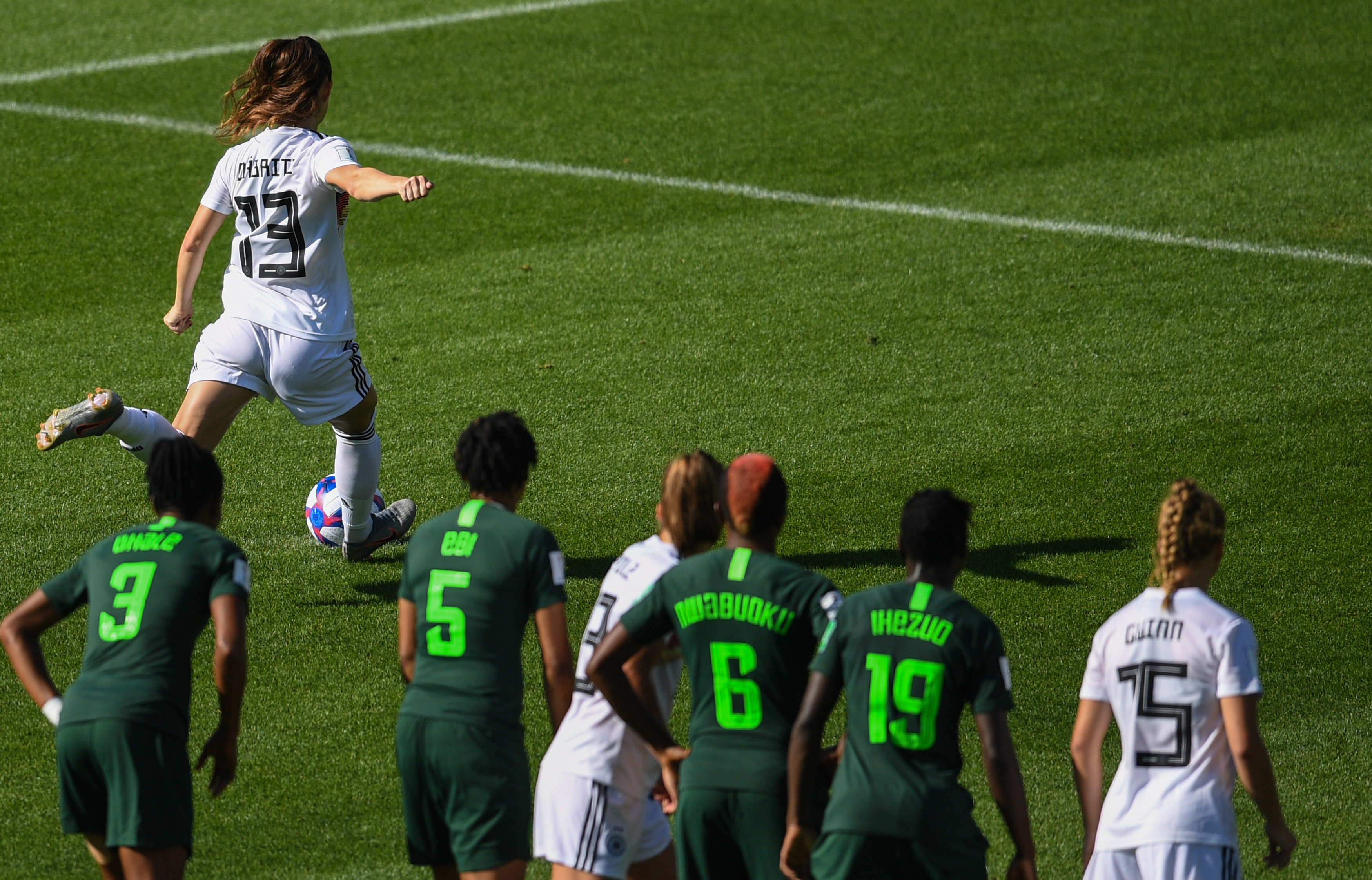 德国女足队公布下赛季日程表 德国女足队公布下赛季日程表