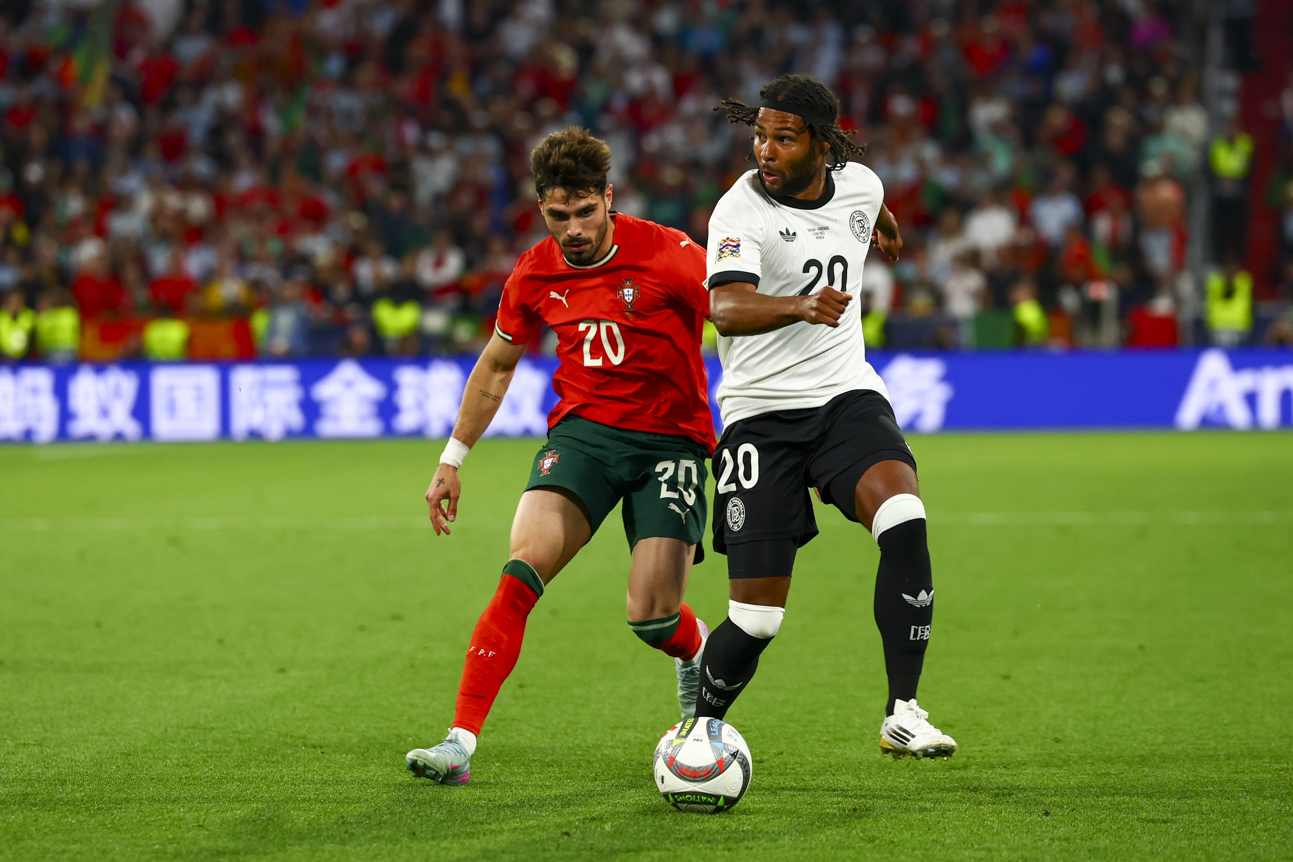 葡萄牙憾负塞尔维亚，世预赛积分跌至第三的简单介绍