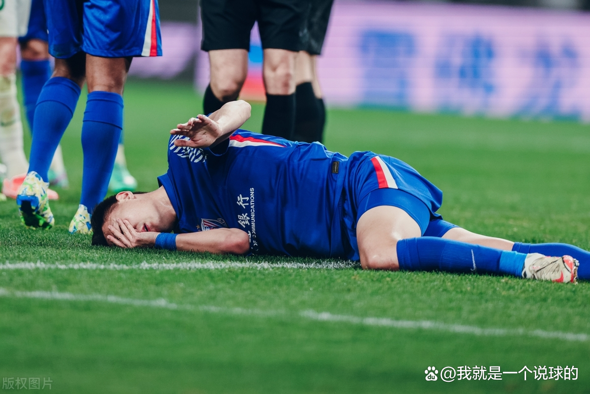 开云体育下载-国米球员心态失衡，连续场面不佳