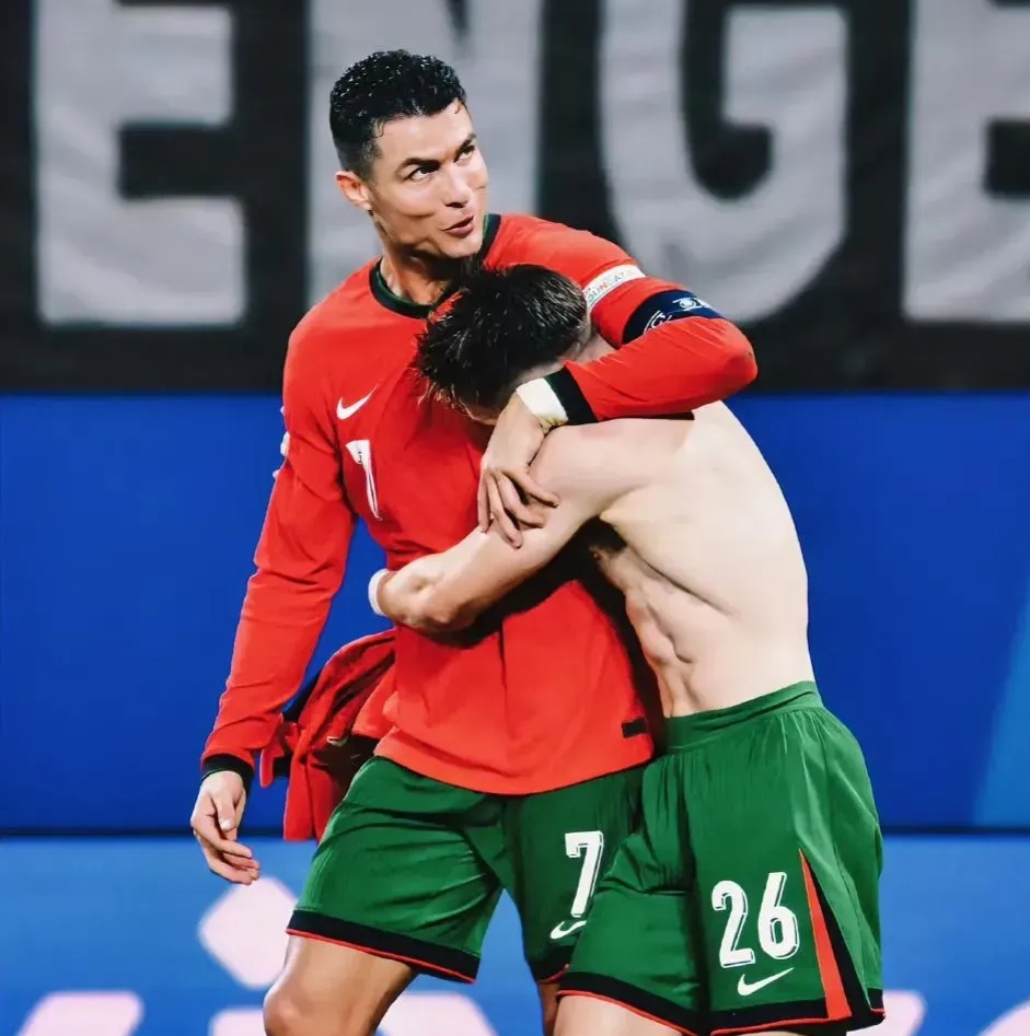 葡萄牙队力克德国队，许昕关键制胜