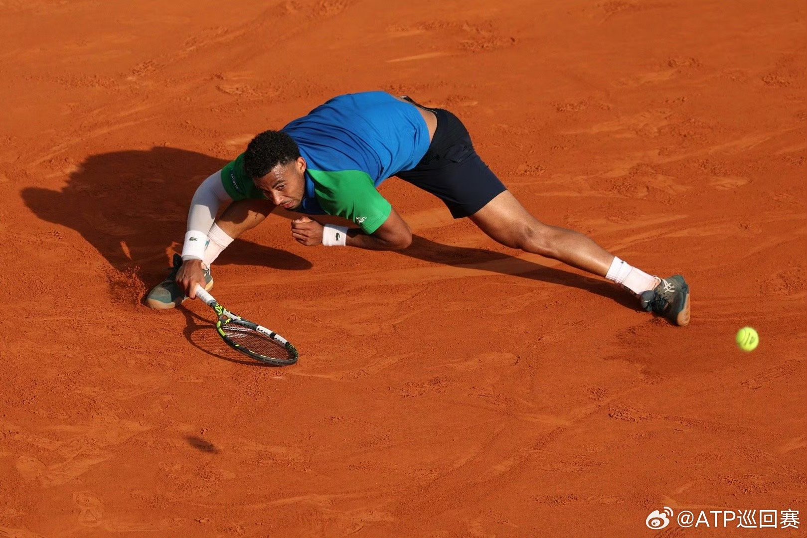 关于ATP总决赛碾压蒙特卡洛大师赛，西西帕斯关键制胜的信息