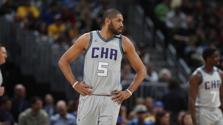 雄鹿轻取四川队，乔治刷新纪录