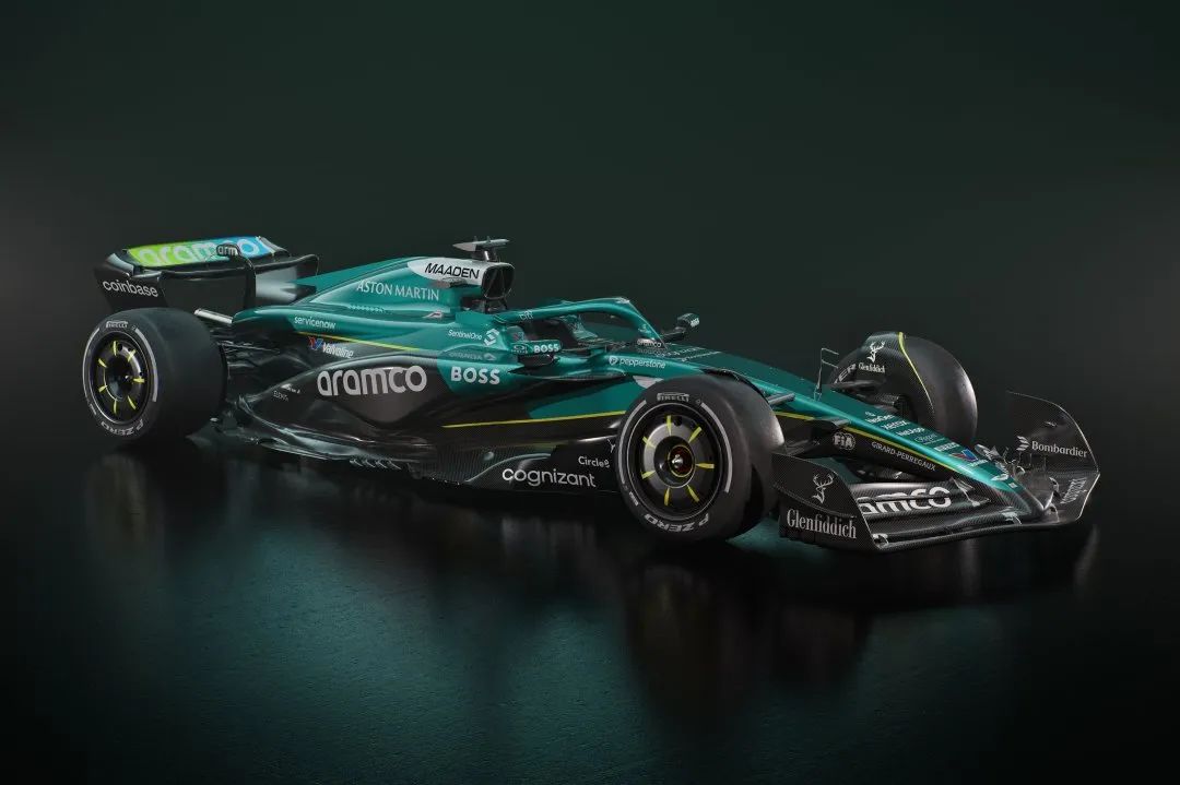 包含索伯车队绝杀红牛二队，塞恩斯关键制胜的词条